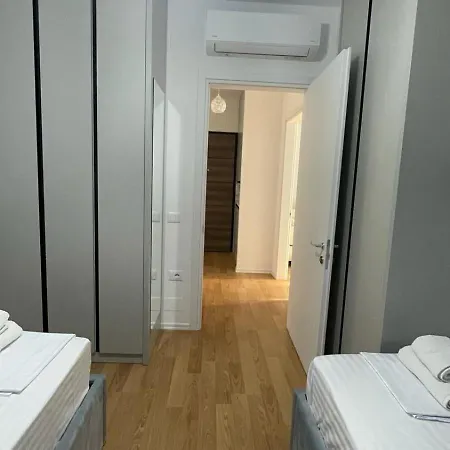Fred Apartman *
